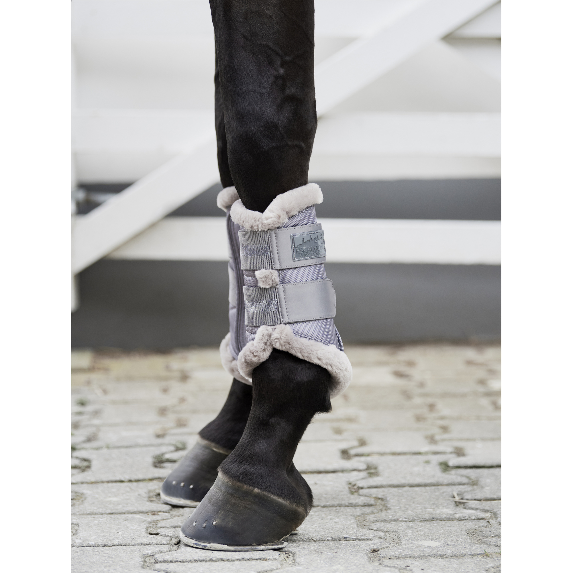 eskadron horse boots