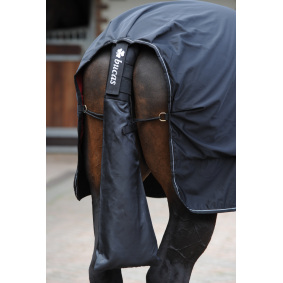 BUCAS HORSE TAIL PROTECTOR AND BAG