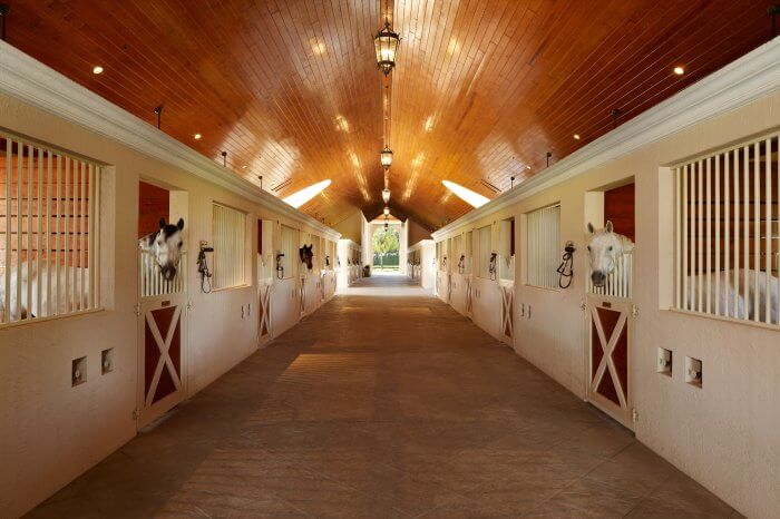 20 Barn Aisles You Have to See!