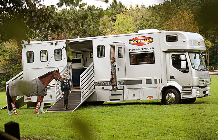 Horse transportation - how to prepare the horse to avoid stress - EQUISHOP Equestrian Shop